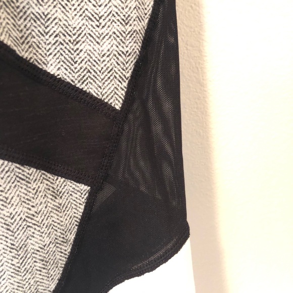 MANDUKA - LINEA CROPPED LEGGING - Picture 6 of 10